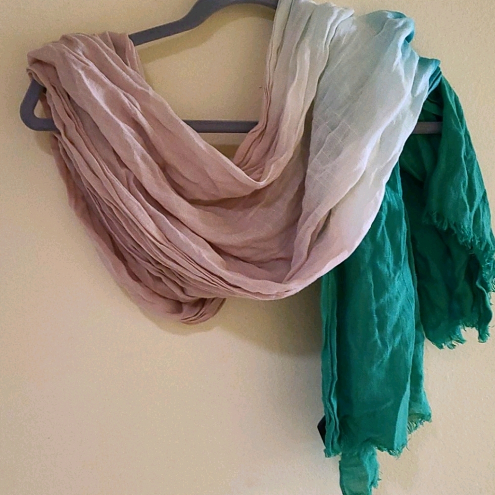 Ombre scarf